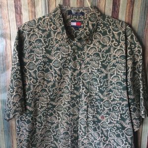 Tommy Hilfiger button down shirt